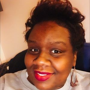 Meet your Posher, Renell
